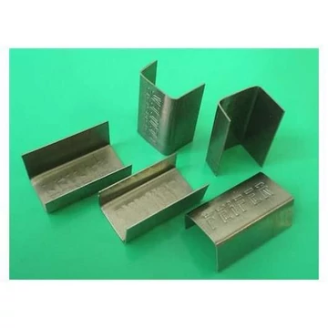 PP típusú tömítőhüvelyek, szélessége 12 mm, 2500 darabos csomagolásban.