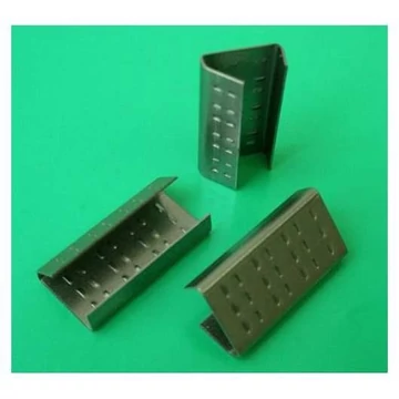 PP típusú tömítőhüvelyek, 13 mm szélességű, 2500 darabos csomagolásban.