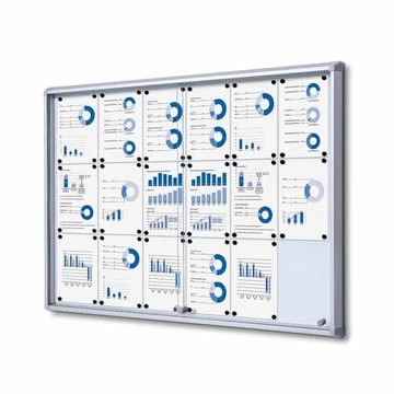 Tolóajtós vitrin, hátsó fal fehér mágneses fémlemezből, kapacitása 18xA4