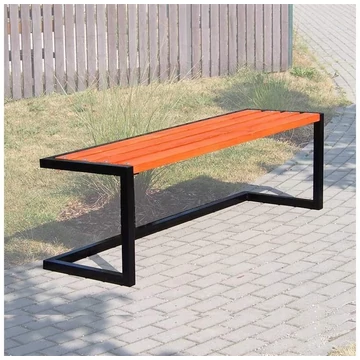 London pad háttámla nélkül, acélszerkezet tömörfa lécekkel, hossza 1,58 m