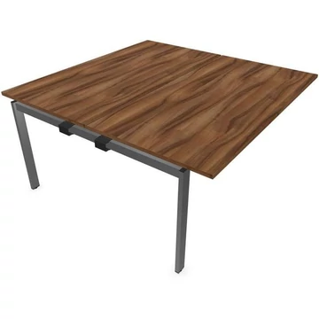 SQart íróasztal mindkét oldalon, csatlakozás, fehér alumínium váz (RAL9006), dió munkalap, szélesség x mélység: 1600 x 1600 mm