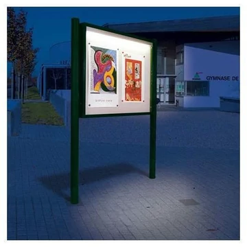 Világító készlet „1000” és „2000” vitrinekhez, szélessége 1710 mm