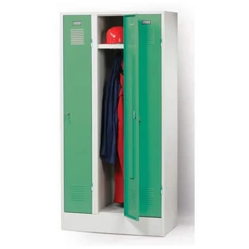 Szekrény, hegesztett, 3 x 300 mm, ajtó színe zöld RAL6024, talppal