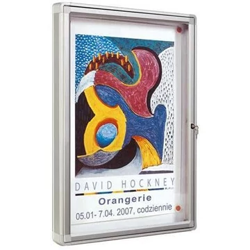 „2000” kirakat, egyoldalas, kívül, 1000 x 750 mm, forgóajtók, alumínium - eloxált