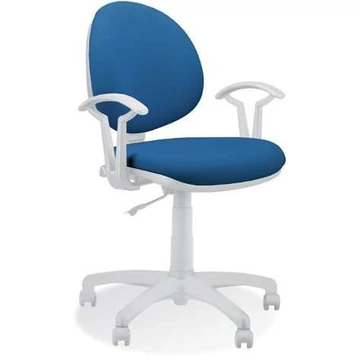 SMART modern irodai szék, fehér vázzal karfákkal, Oban kárpit - színe világoskék