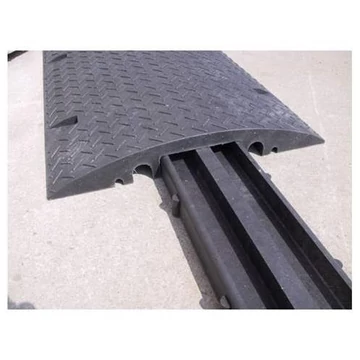 Kábelhíd betéttel, hossza 800 mm, fekete szín, magasság 80 mm